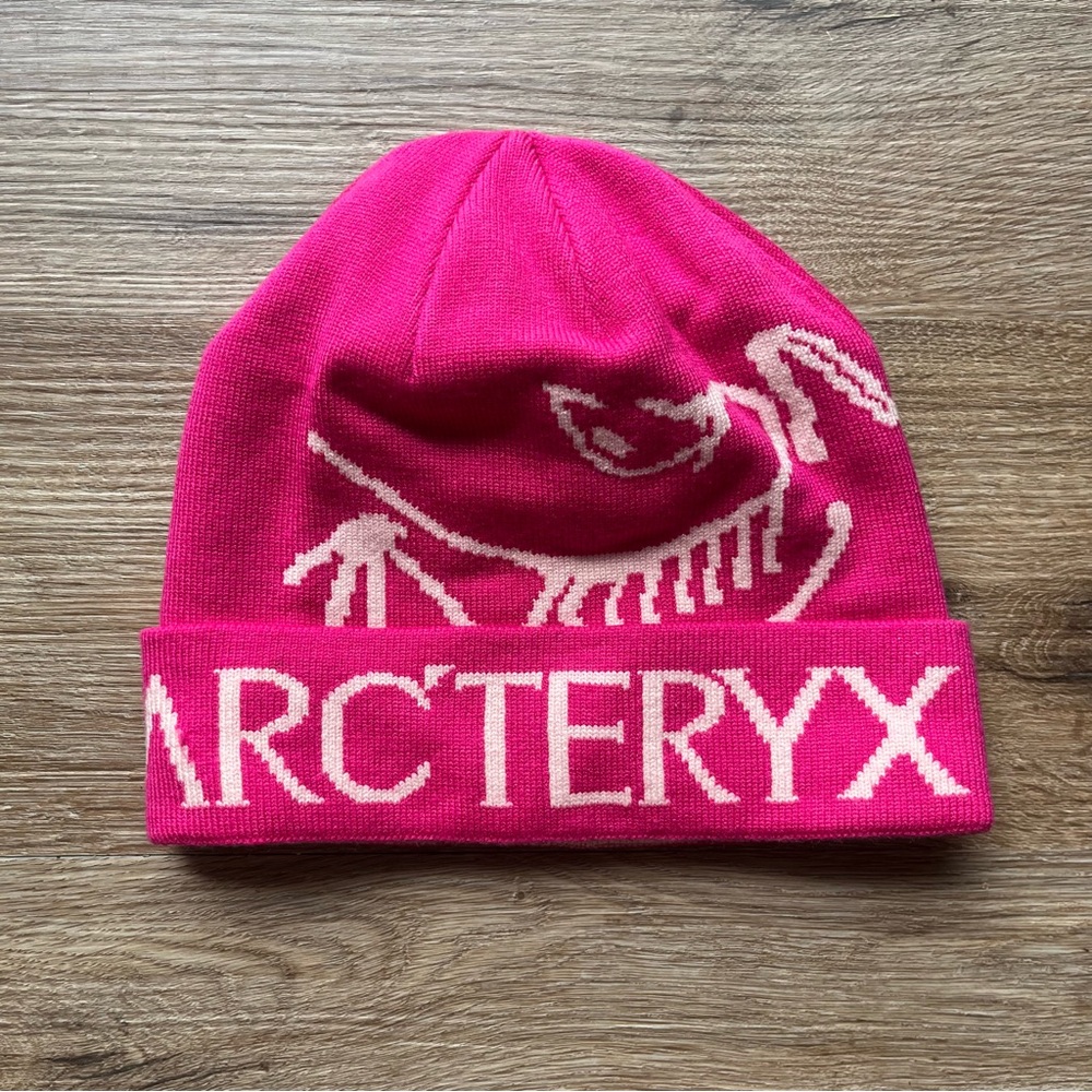 Arc'teryx Fuchsia Beanie